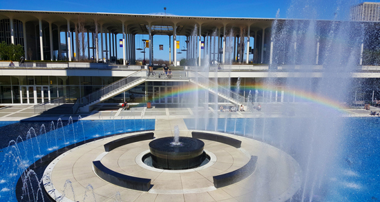 Fast Track Program - Con đường ngắn nhất giúp sinh viên Việt Nam đến SUNY Albany ngay từ THPT.