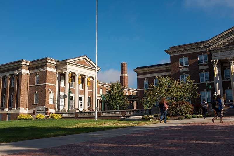 SUNY Albany - Rockefeller College of Public Affairs - #27 Public Affairs toàn quốc 